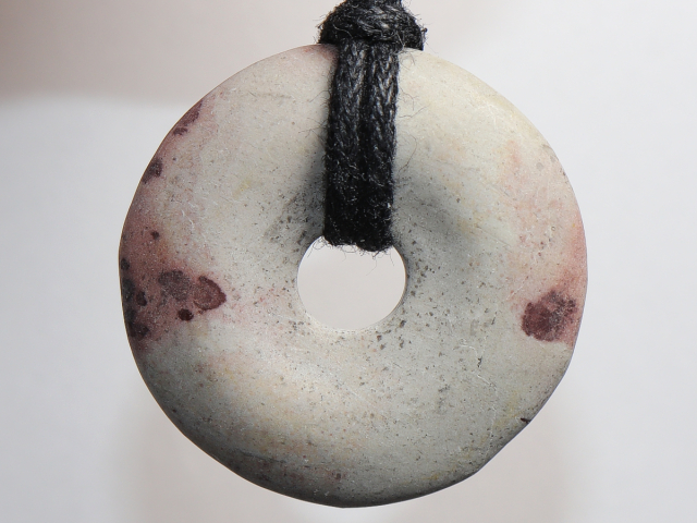 Preview: porcellanite with cord