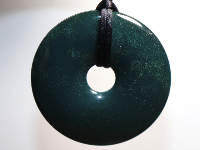 Preview: moss agate with cord
