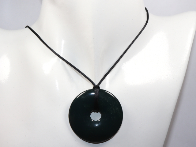 Preview: moss agate with cord