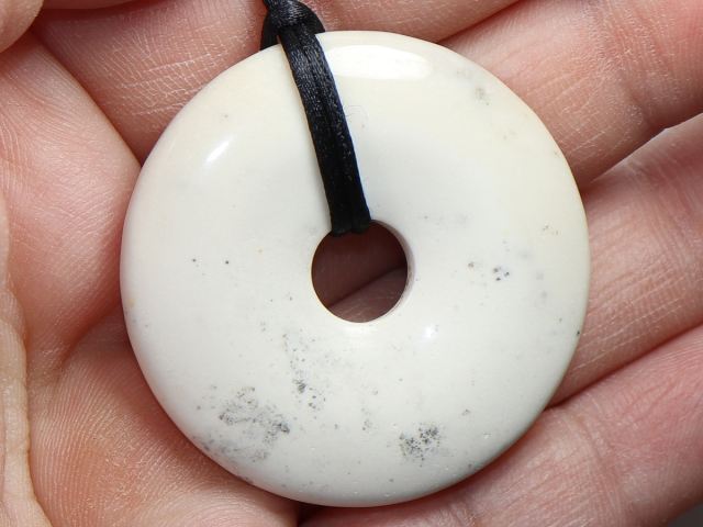 mookaite with cord