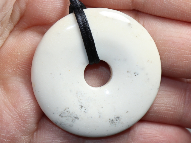 mookaite with cord