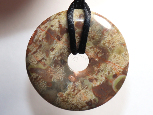 Preview: Korallenjaspis mit Band