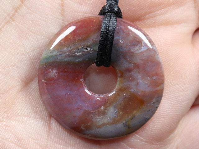 chalcedony with cord