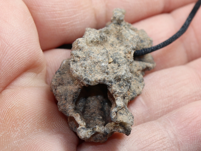 Fulgurit mit Band oder Silber 925