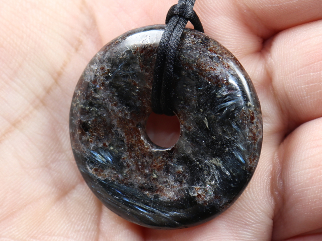 anthophyllite with cord