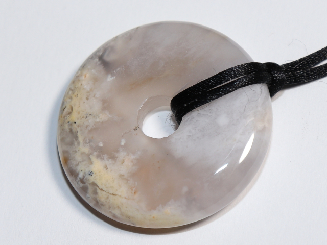chalcedony with cord