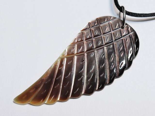 nacre with cord or silver 925