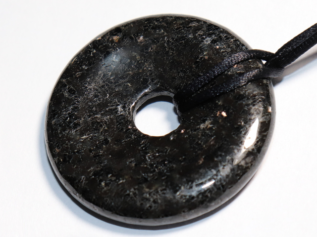 amphibolite with cord