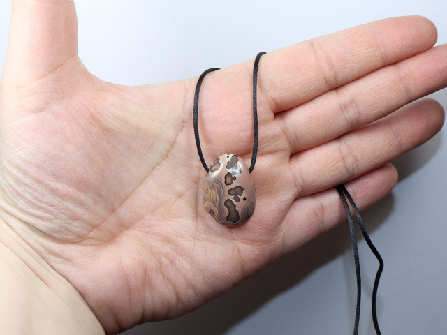 porcellanite with cord or silver 925