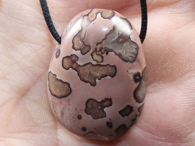 porcellanite with cord or silver 925