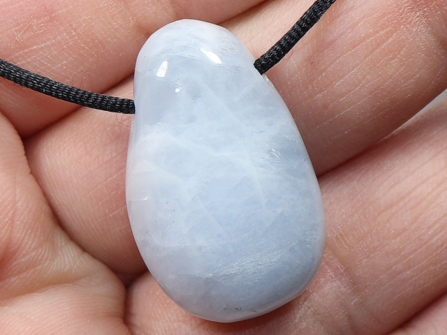 blauer Calcit mit Band oder Silber 925