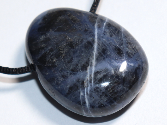 Sodalith mit Band oder Silber 925