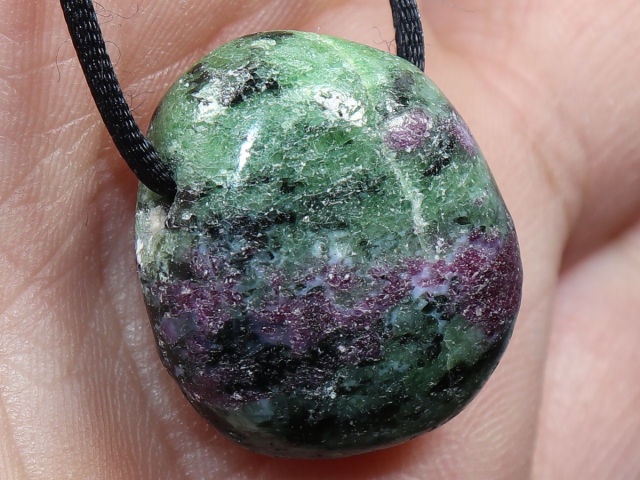 ruby in zoisite with cord or silver 925