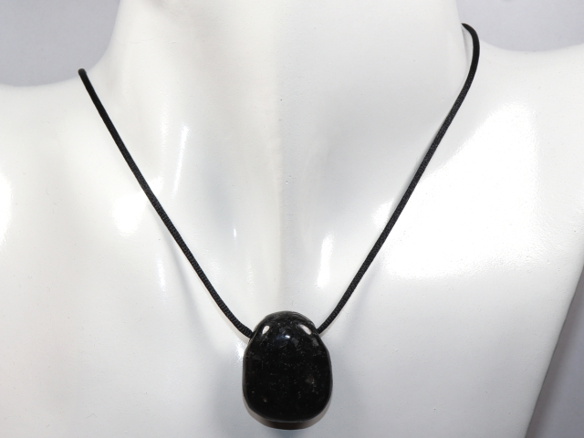 Preview: amphibolite with cord or silver 925