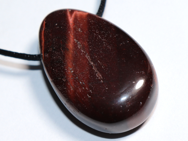 Preview: rotes Tigerauge mit Band oder Silber 925
