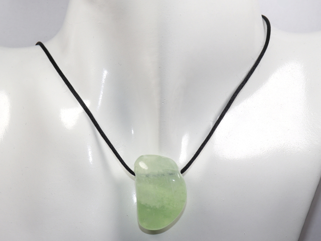 Preview: green calcite with cord or silver 925