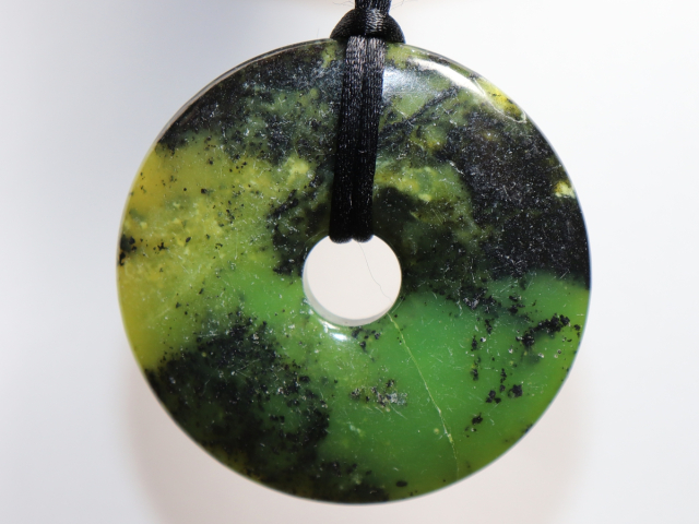 chrysoprase with cord