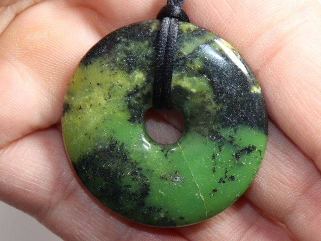 chrysoprase with cord