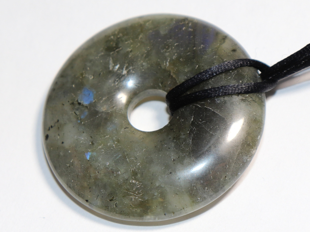 labradorite with cord