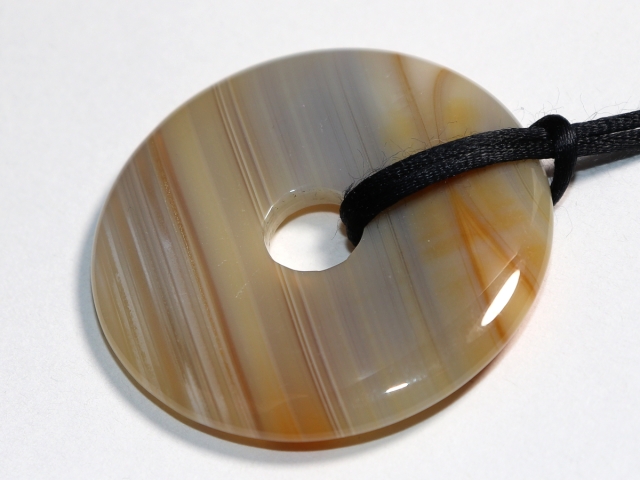Agate on cord