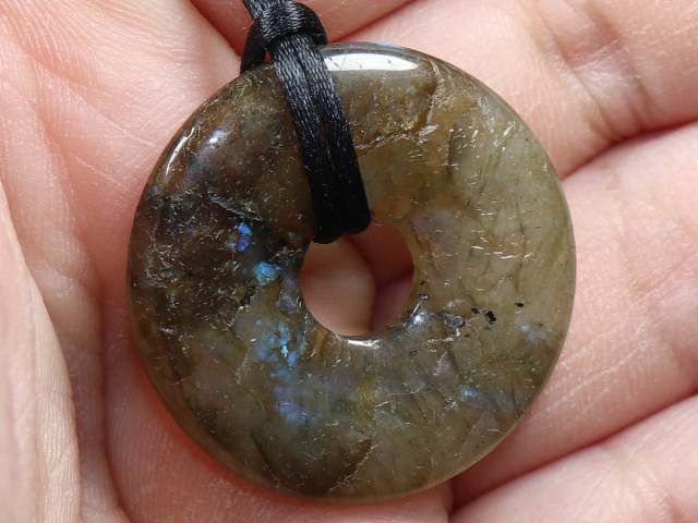 labradorite with cord