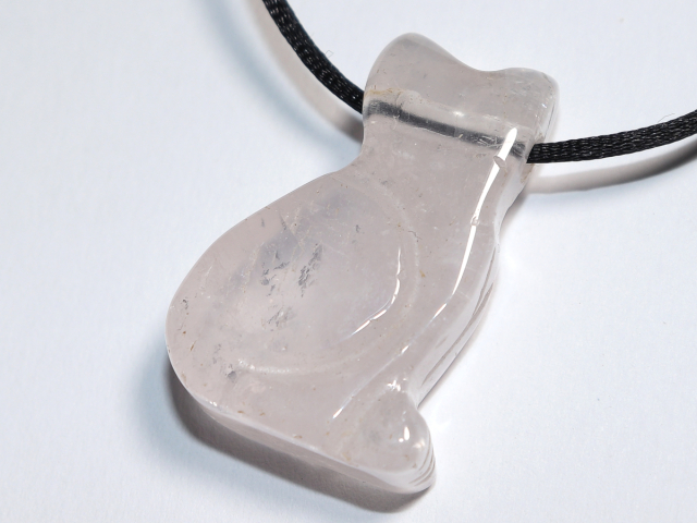 Rosenquarz mit Band oder Silber 925