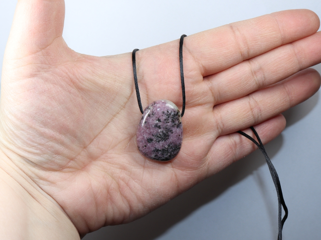 lepidolite with cord or silver 925