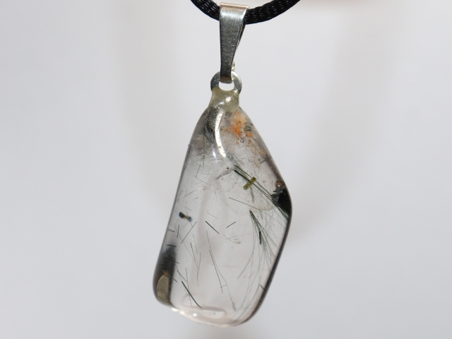 actinolite quartz with cord or silver 925