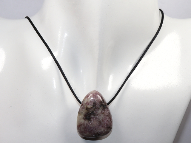 Preview: lepidolite with cord or silver 925