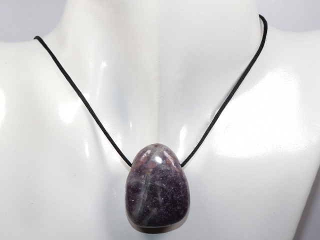 Preview: lepidolite with cord or silver 925