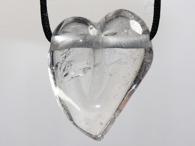 rock crystal with cord or silver 925