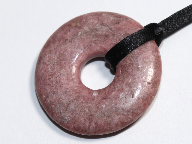 Preview: rhodonite with cord