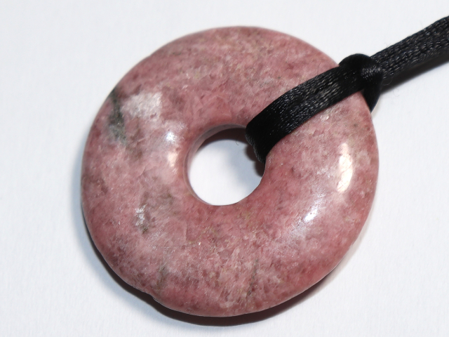 Preview: rhodonite with cord