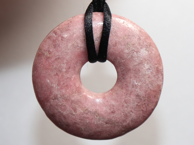 Preview: rhodonite with cord