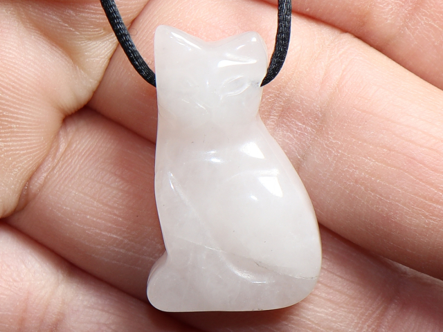 Rosenquarz mit Band oder Silber 925