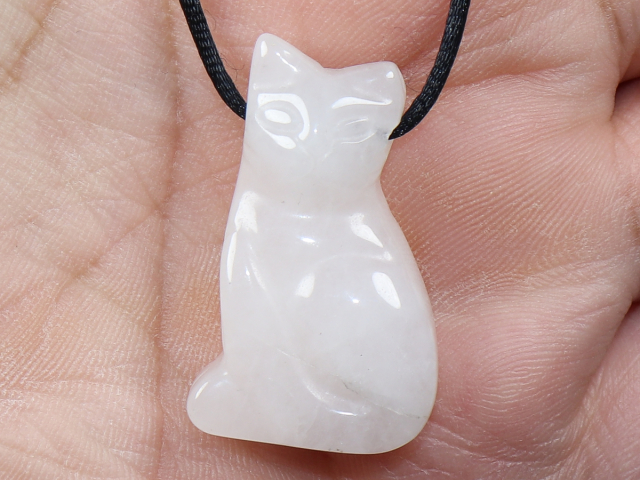 Rosenquarz mit Band oder Silber 925