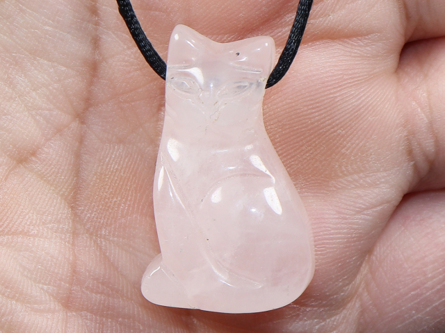 Rosenquarz mit Band oder Silber 925