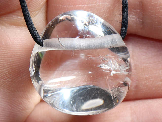 rock crystal with cord or silver 925