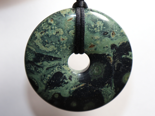 Kambaba-Rhyolith mit Band