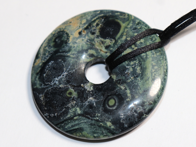 Kambaba-Rhyolith mit Band