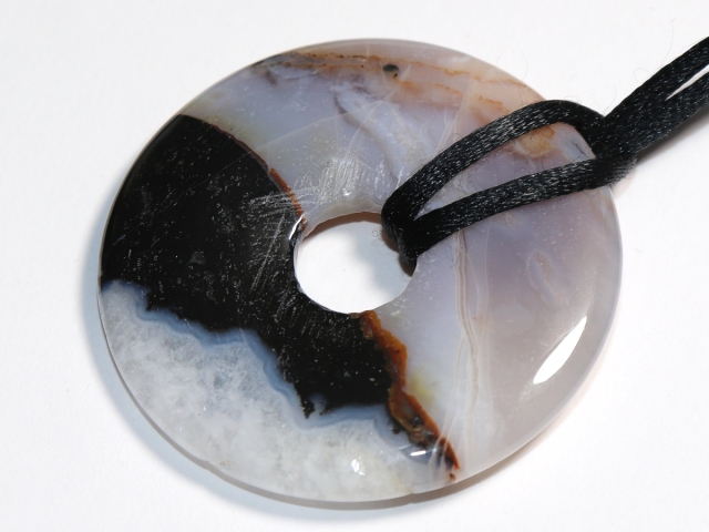 Sardonyx mit Band