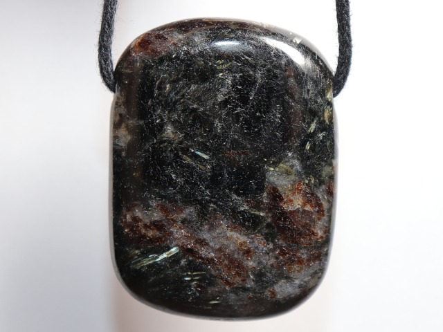 Preview: Anthophyllit mit Band oder Silber 925