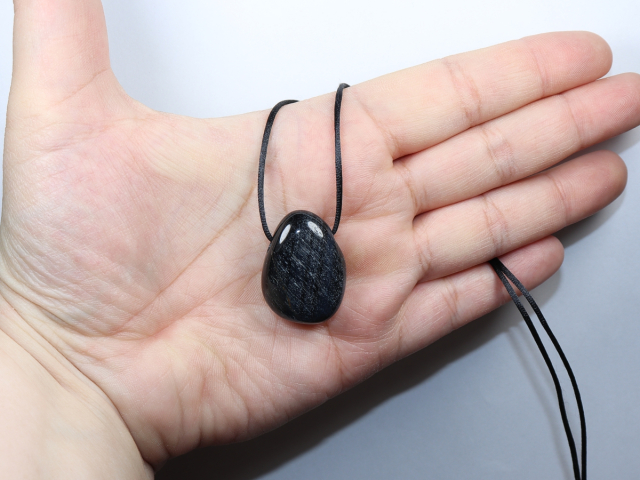 hawks eye with cord or silver 925