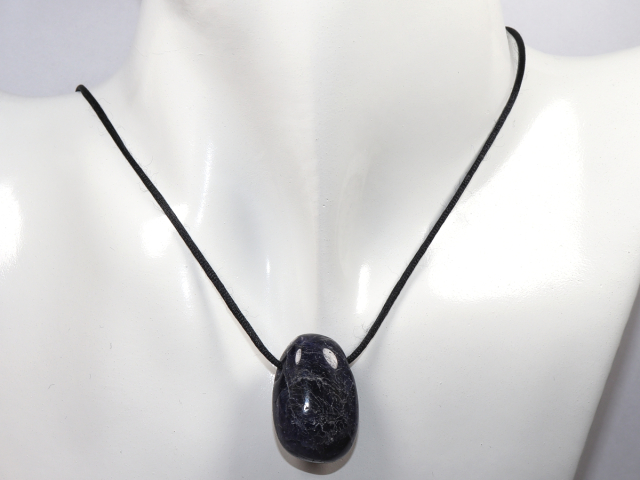 Preview: iolite with cord or silver 925