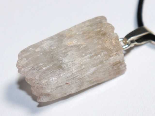 hiddenite with cord or silver 925
