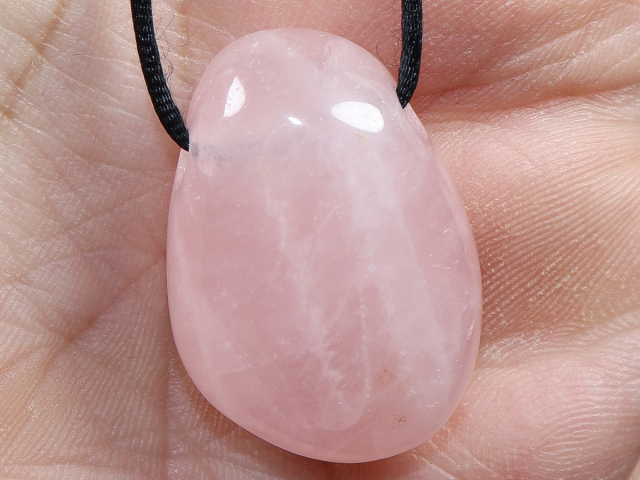 rose quartz with cord or silver 925