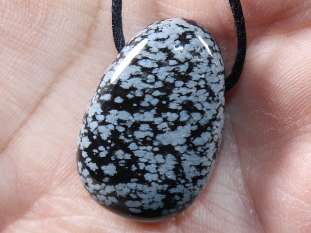 Schneeflockenobsidian mit Band oder Silber 925