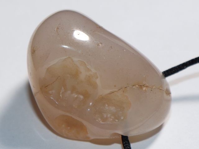 rosa Chalcedon mit Band oder Silber 925