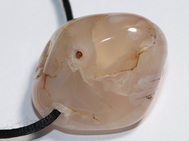 rosa Chalcedon mit Band oder Silber 925