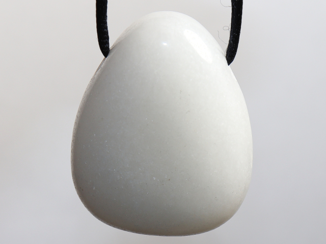 Preview: snow quartz with cord or silver 925